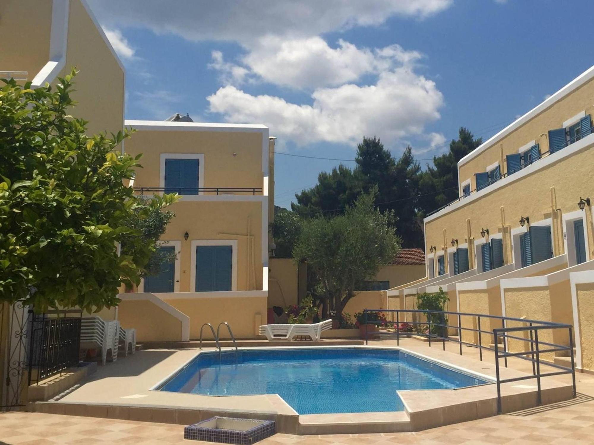 Esperides Maisonettes Agia Marina  Экстерьер фото